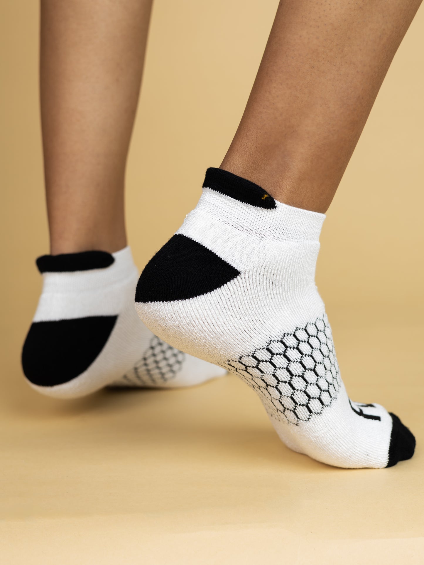 White with Black Dual Tone Sock FL3PS010