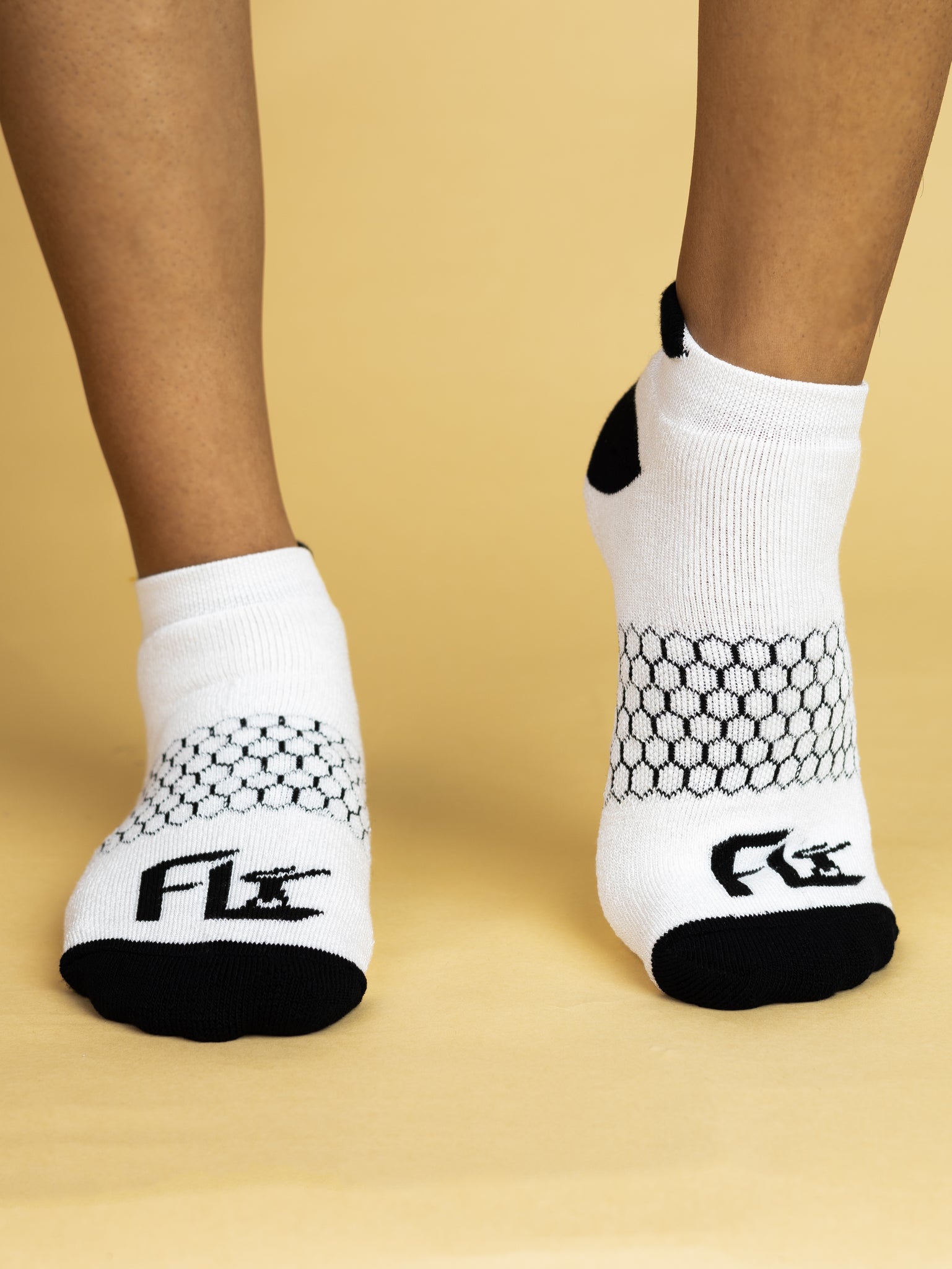 White with Black Dual Tone Sock FL3PS010