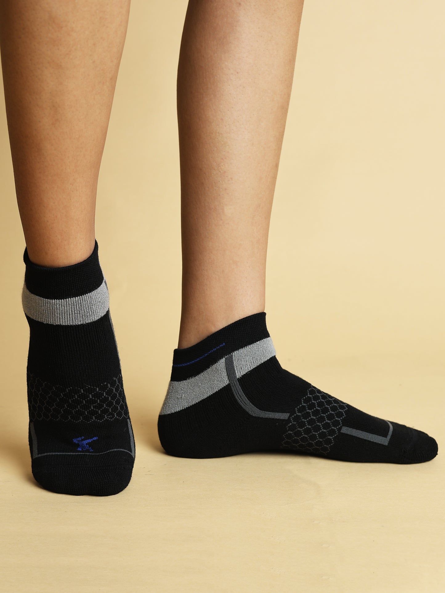 SKU-007 Socks Tri-Pack