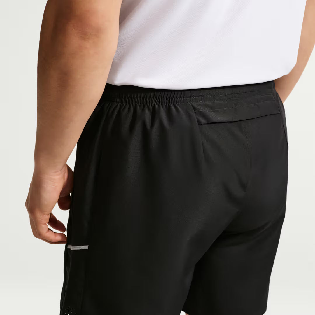 IF2057-010 Nike Miler