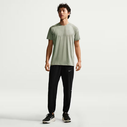 IF2063-010 Nike Miler Woven Pant