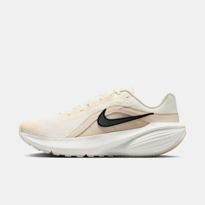 IB1895-106 Nike Downshifter 14