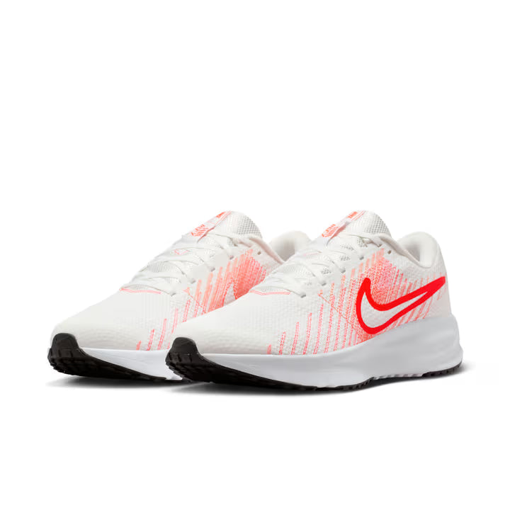HM9594-008 Nike Run Defy