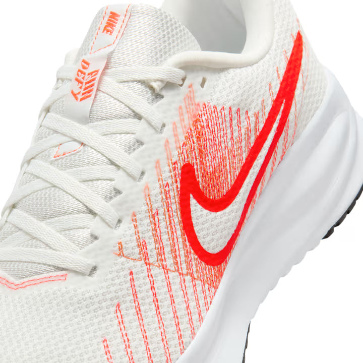 HM9594-008 Nike Run Defy