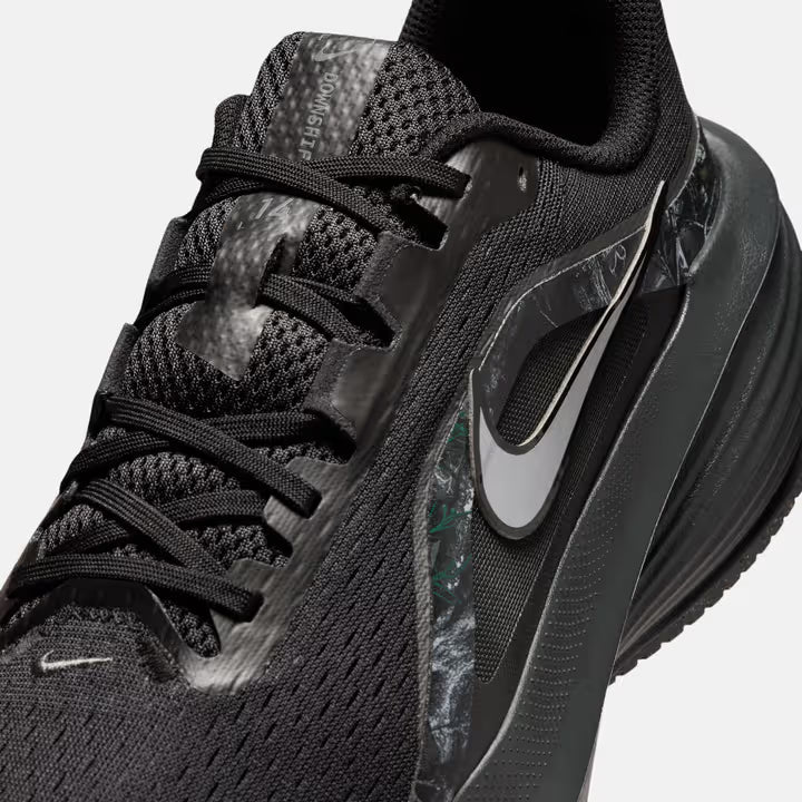 IV5988-001 Nike Downshifter 14