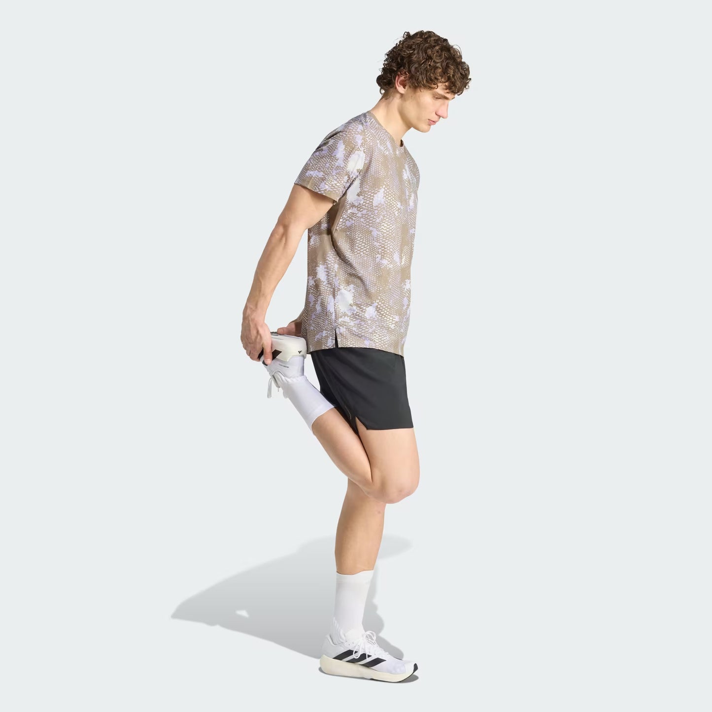 KG0465 ADI365 Running Animal Print Iconic T-Shirt