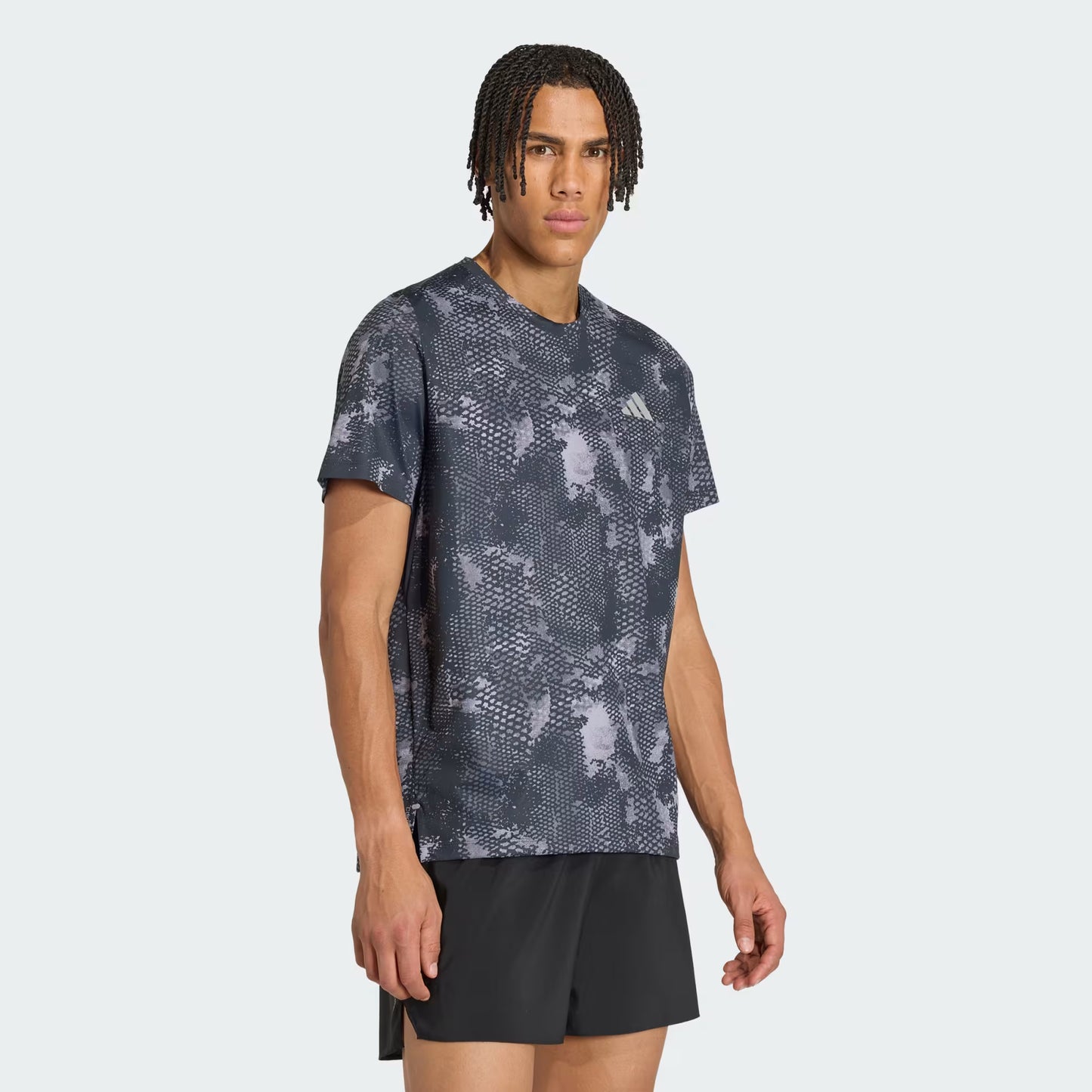 KG1341 ADI365 Running Animal Print Iconic T-Shirt