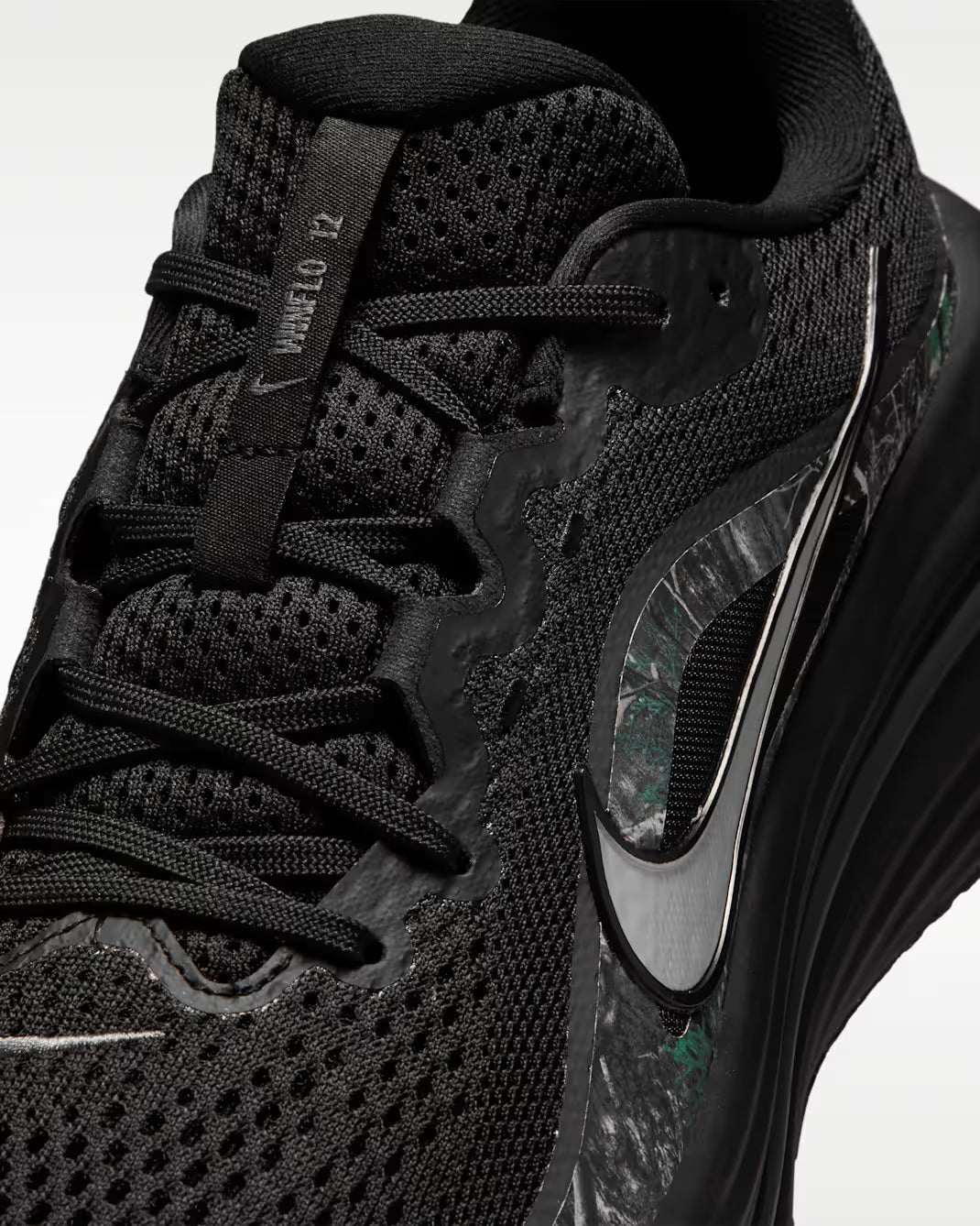 IR0234-001 Nike Winflo 12