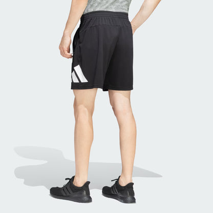 IV8179 Train Essentials Logo Shorts