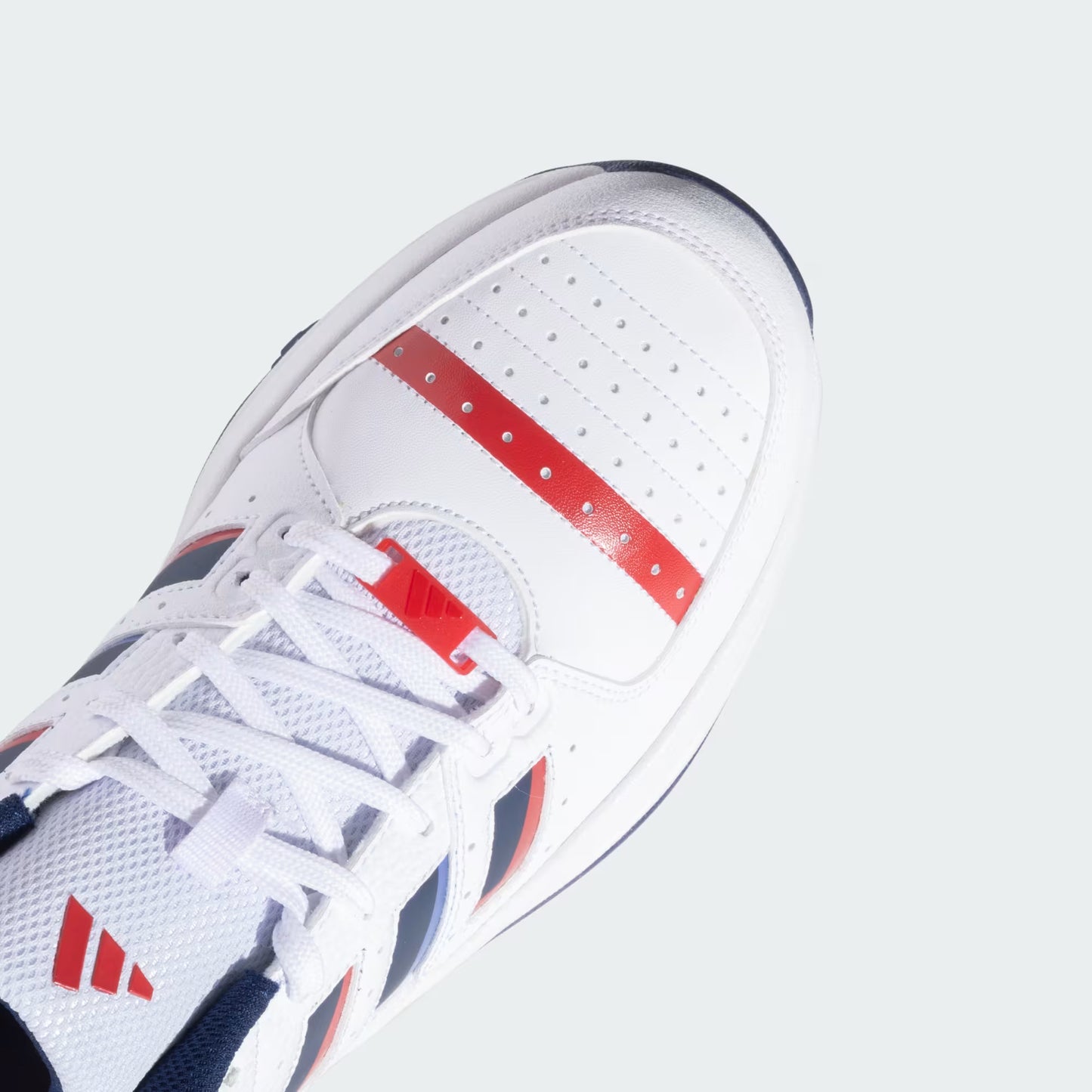 JK0168 Triumph Cricket Shoes