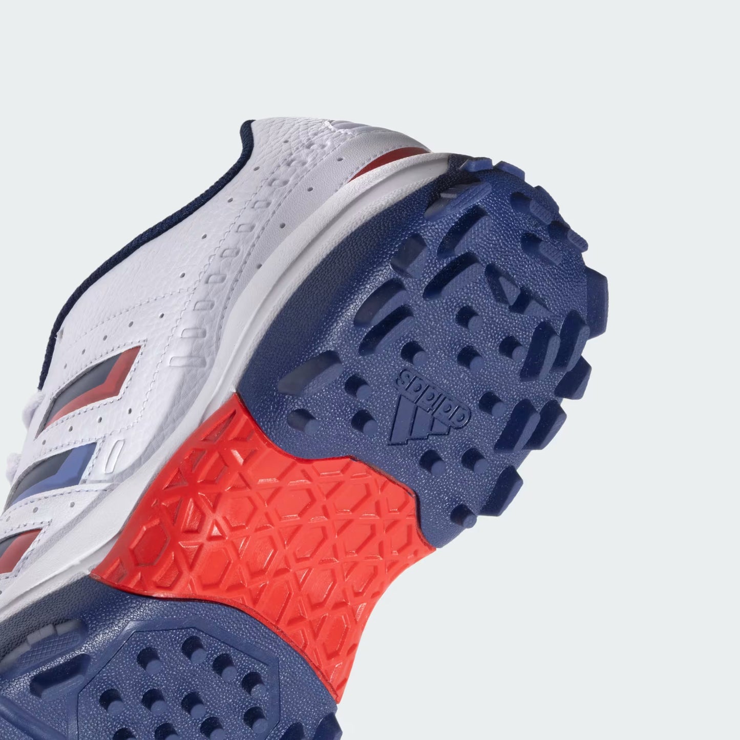 JK0168 Triumph Cricket Shoes