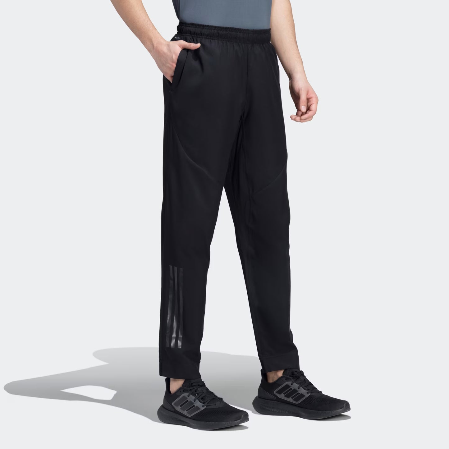 CZ9357 WOVEN CLIMACOOL PANTS
