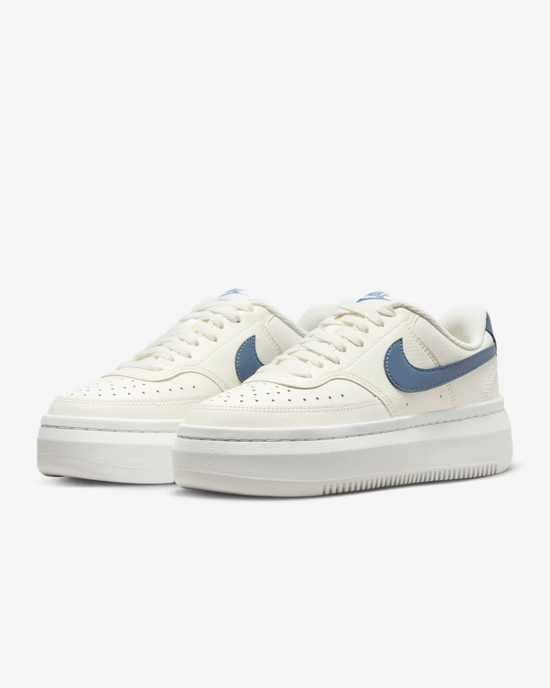 DM0113-100-W NIKE COURT VISION ALTA LTR