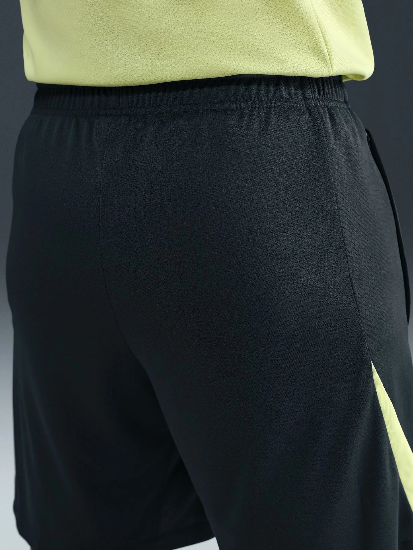 FN2402-390 Nike Strike Men's Dri-FIT Football Shorts