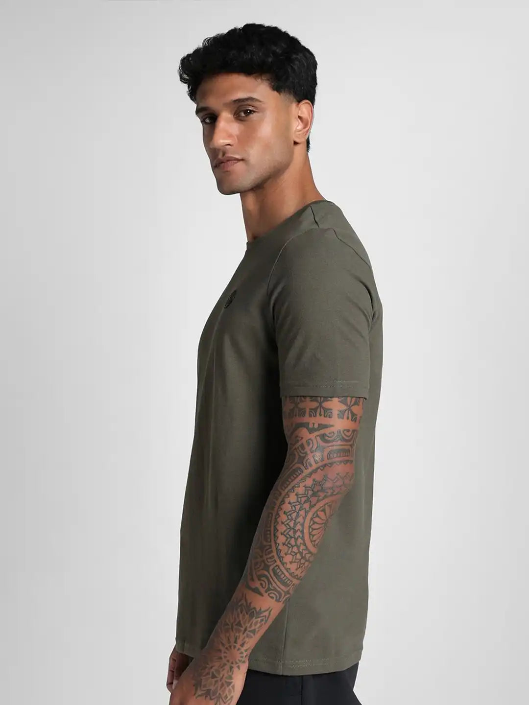 63262281-ELEVATED ESS Crew Neck Tee Loden Green